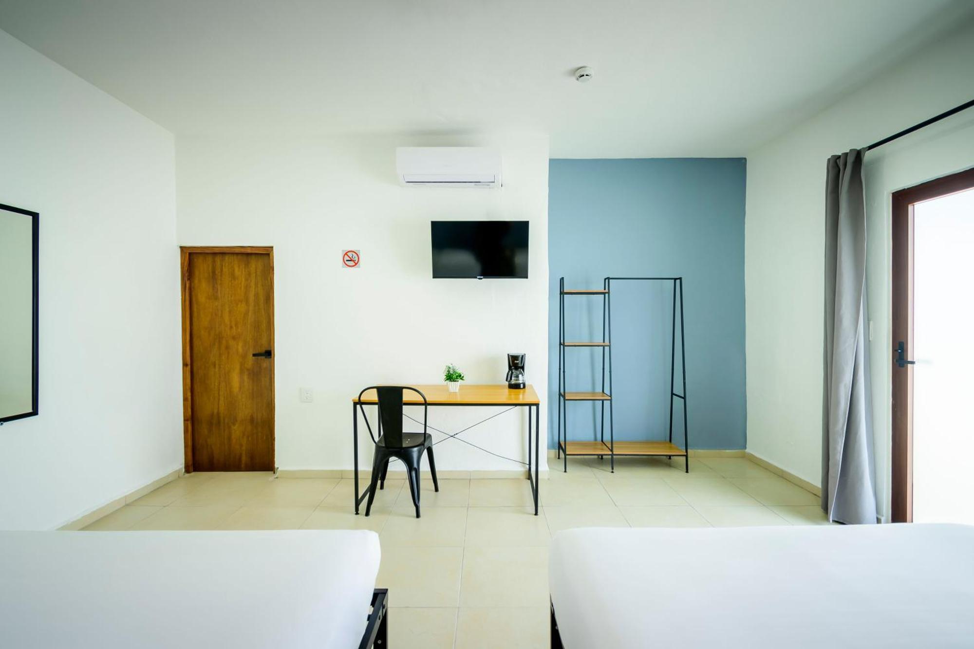 Hotel Paso del Mar Playa del Carmen Esterno foto